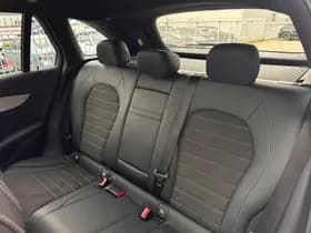 Mercedes-Benz GLC 300e 4-Matic AMG Line thumbnail 31