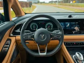 Voyah Dream Flagship Edition 109 kWh l Bi-directioneel l 4WD l 7 Persoons l thumbnail 19