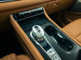 Voyah Dream Flagship Edition 109 kWh l Bi-directioneel l 4WD l 7 Persoons l thumbnail 23