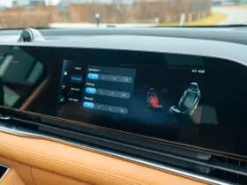 Voyah Dream Flagship Edition 109 kWh l Bi-directioneel l 4WD l 7 Persoons l thumbnail 49