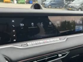 Voyah Free 4WD 106 kWh Business thumbnail 15