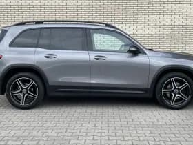 Mercedes-Benz GLB 200 Business Solution AMG thumbnail 6