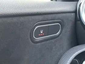 Mercedes-Benz A-Klasse A 250 e AMG Line thumbnail 12