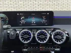 Mercedes-Benz A-Klasse A 250 e AMG Line thumbnail 14