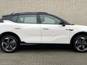 Voyah Courage Business Edition 80 kWh thumbnail 4