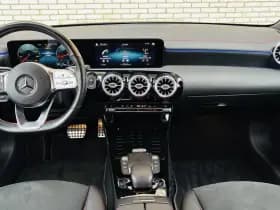 Mercedes-Benz CLA 200 Shooting Brake Business Solution AMG thumbnail 11