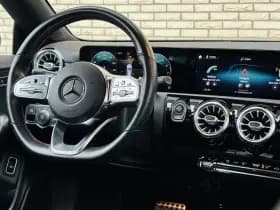 Mercedes-Benz CLA 200 Shooting Brake Business Solution AMG thumbnail 12