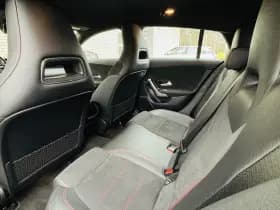 Mercedes-Benz CLA 200 Shooting Brake Business Solution AMG thumbnail 9