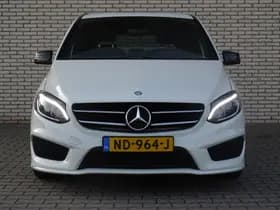 Mercedes-Benz B-Klasse B 180 AMG Line thumbnail 3