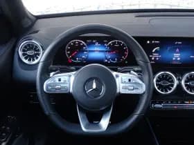 Mercedes-Benz GLB 200 AMG Line thumbnail 6