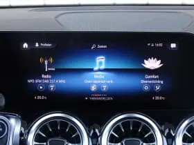 Mercedes-Benz GLB 200 AMG Line thumbnail 8