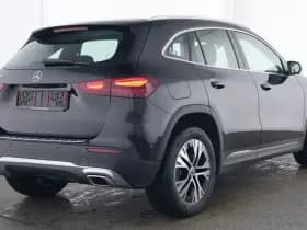 Mercedes-Benz GLA 250 e Luxury Line thumbnail 2