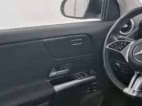 Mercedes-Benz GLA 250 e Luxury Line thumbnail 9