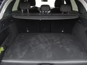 Mercedes-Benz GLC 300e 4-Matic Business Solution thumbnail 23