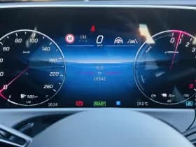 Mercedes-Benz E-Klasse E 300 e Estate AMG Line thumbnail 14