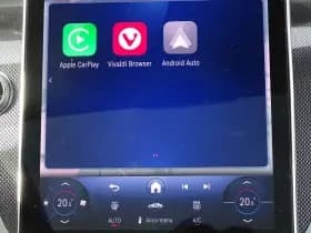 Mercedes-Benz GLC 300e 4-Matic Sport Edition thumbnail 15