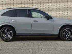 Mercedes-Benz GLC 300e 4-Matic Sport Edition thumbnail 3