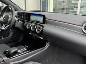 Mercedes-Benz CLA 200 Shooting Brake thumbnail 6