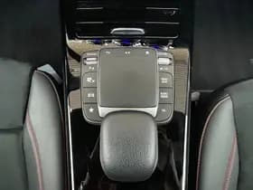 Mercedes-Benz A-Klasse A 250 e Business Solution AMG Line thumbnail 15