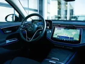 Mercedes-Benz E-Klasse E 300 e Business Line Avantgarde thumbnail 18