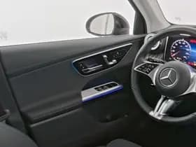 Mercedes-Benz GLC 300e 4-Matic Luxury Line thumbnail 12