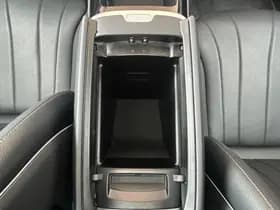 Mercedes-Benz EQE thumbnail 16