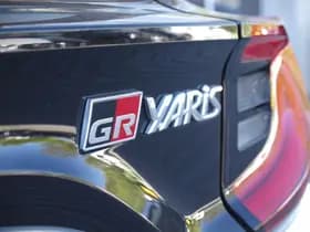 Toyota Yaris thumbnail 5