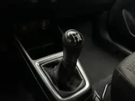 Suzuki Swift thumbnail 17