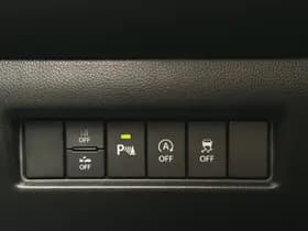 Suzuki Swift thumbnail 30