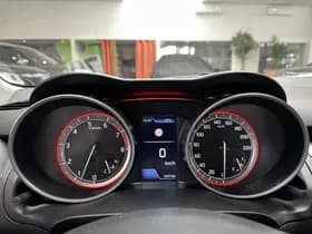 Suzuki Swift thumbnail 10