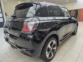 Suzuki Swift thumbnail 3