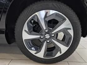 Suzuki Swift thumbnail 25