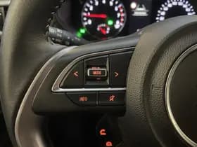 Suzuki Swift thumbnail 19