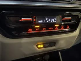 Suzuki Swift thumbnail 24