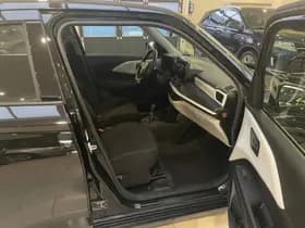 Suzuki Swift thumbnail 20
