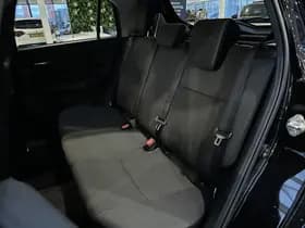 Suzuki Swift thumbnail 6