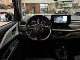 Suzuki Swift thumbnail 2