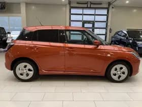 Suzuki Swift thumbnail 9