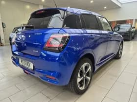 Suzuki Swift thumbnail 3