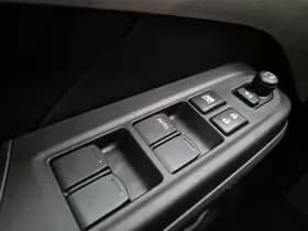 Suzuki Swift thumbnail 22