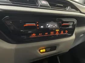 Suzuki Swift thumbnail 22