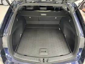 Toyota Corolla thumbnail 8