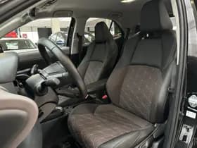 Toyota Yaris Cross thumbnail 4