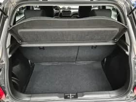 Suzuki Swift thumbnail 8