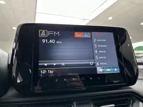 Suzuki Swift thumbnail 12