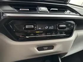 Suzuki Swift thumbnail 17