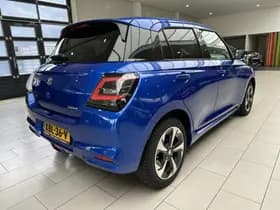 Suzuki Swift thumbnail 3