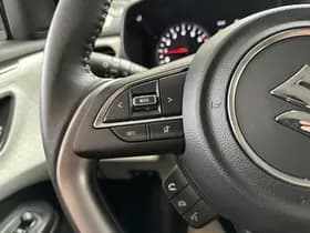 Suzuki Swift thumbnail 27