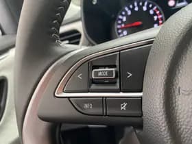 Suzuki Swift thumbnail 22