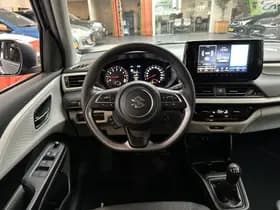 Suzuki Swift thumbnail 2